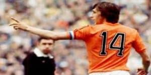 追踪克鲁伊夫影响力：从欧洲到全球的足球进化链- IM体育