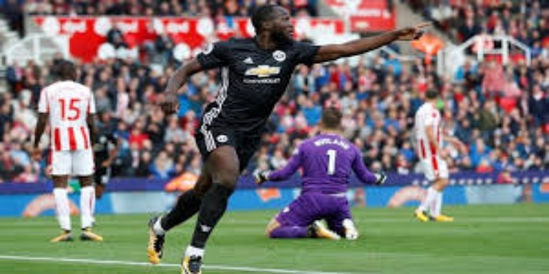 锋线黄金搭档：卢卡库与拉什福德的双子星效应-  IM体育